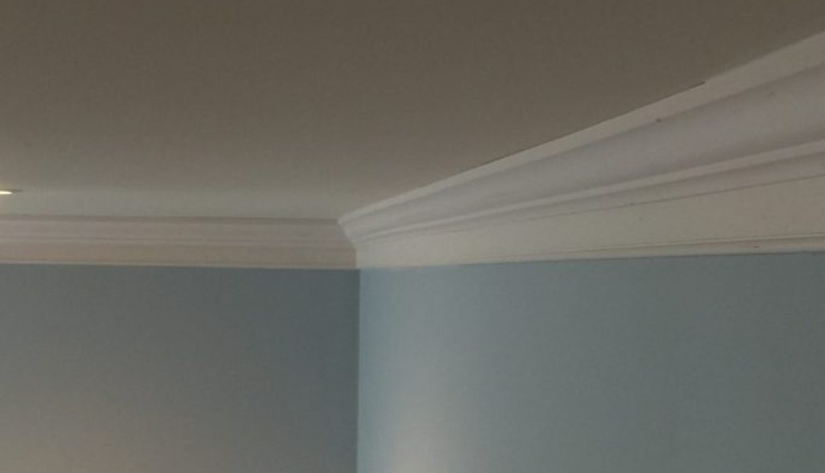 Two piece crown molding 